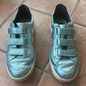Vera Metallic Blue Velcro Sneaker